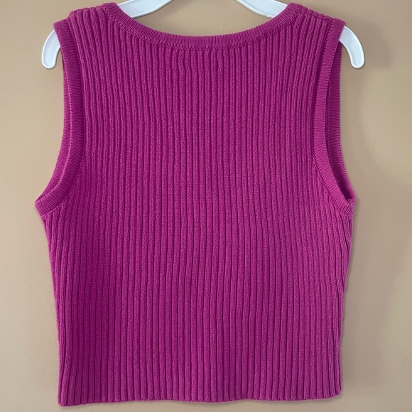 Ribbed Sweater Tank 💕💕 - Picture 2 of 3